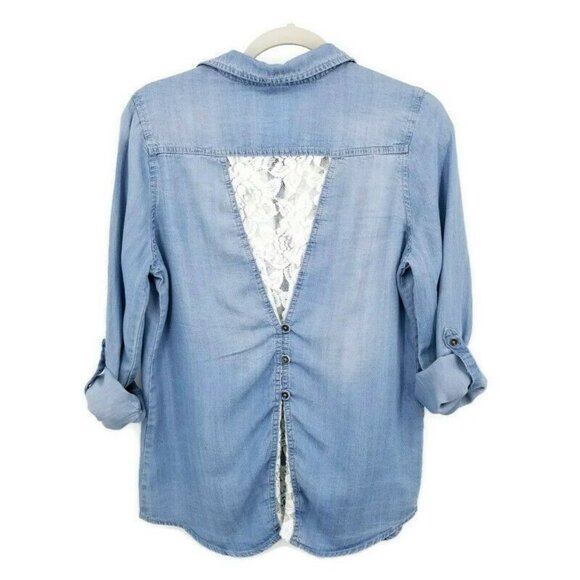 Hint Of Mint Chambray Button Down Front with Lace Inset Back Size M denim & Lace - Picture 1 of 12